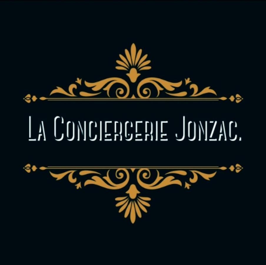 Maison De Ville Avec Jardin "La Coquette" Jonzac Buitenkant foto